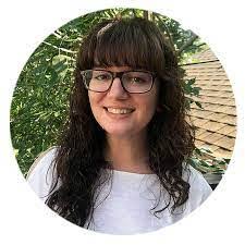 Jacqui Case's Instagram, Twitter & Facebook