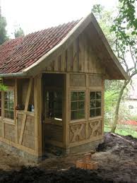 Dachdecker Und Zimmerer Innung Bielefeld Fachwerk Gartenhaus Fachwerk Baukonstruktionen Fachwerkhauser