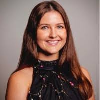 Danielle Peltier's Instagram, Twitter & Facebook