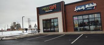 Tropical Smoothie Cafe Has Opened Its First Rockford Location | 95.3 The  Bull