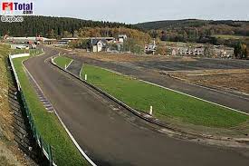 +32 (0)87 29 37 00. Fotos Umbau In Spa Francorchamps Foto 12