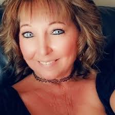 Michelle Bristol's Instagram, Twitter & Facebook