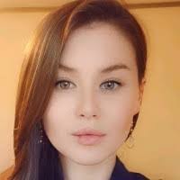 Roxanne Fletcher's Instagram, Twitter & Facebook