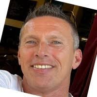 Eric Borst's Instagram, Twitter & Facebook