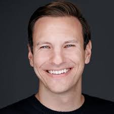 Leland Forbes's Instagram, Twitter & Facebook