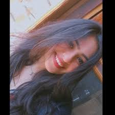 Shruti Thakkar's Instagram, Twitter & Facebook