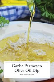 With Only 5 Simple Ingredients This Garlic Parmesan Olive Oil Dip Is An Incredibly Easy Appetizer It S Olive Oil Dip For Bread Olive Oil Bread Olive Oil Dip
