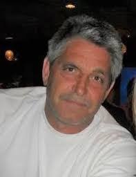 Julie Hendrick's Instagram, Twitter & Facebook