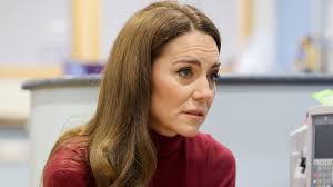 Kate Middleton raconte l'annonce «choc» de son cancer lors de sa visite au  Royal Marsden de Chelsea