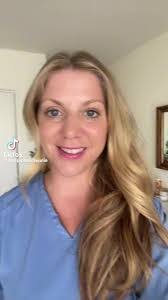 Julie Jacks's Instagram, Twitter & Facebook