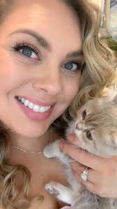 Haha this was too cute not to post! 😍 Our Angel making biscuits! 🥖 , .,  ., ., ., ., ., #caturday , #catsofinstagram , #catlife , #catlover ,  #catloversclub , #kittycat , #kittylove , #kittygram , ...