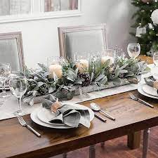 The Best Elegant Christmas Table Decorations If You Re Looking For Farmhouse Chri In 2021 Christmas Table Centerpieces Christmas Table Settings Christmas Centerpieces