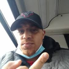 Stream Marlon Robertson music