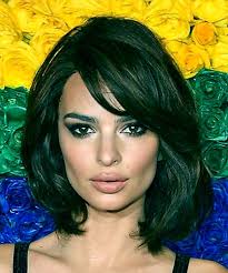 See pictures of emily ratajkowski with different hairstyles, including long hairstyles, medium hairstyles, short hairstyles, updos, and more. Emily Ratajkowski Hairstyles Hair Cuts And Colors