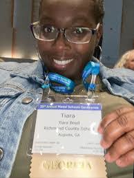 Asha Manuel's Instagram, Twitter & Facebook