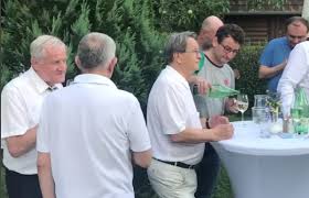 Rio ferdinand's instagram comment on dejan lovren & sergio ramos spat. Video Tamburasi I Pjesma Zlatko Dalic Ugostio Prijatelje U Vikendici Totalinfo Hr