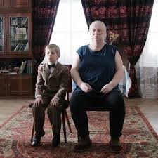 Na Pervom Pokazhut Film Pohoronite Menya Za Plintusom Vokrug Tv