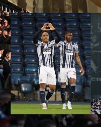 ويرتبط الجناح ماتيوس بيريرا البالغ من العمر 25 عاما، بعقد مع وست بروميتش ألبيون يمتد حتى يونيو 2024، وقد انضم للفريق خلال صيف 2019 من سبورتينغ لشبونة. A3sdiaxzi1lq8m