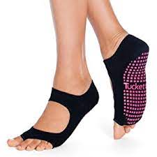 Comfy,foldable and portable as travel slippers, hotel slippers.spa slippers and maternity slippers. Yoga Socks For Yoga Mat Non Slip Exercise Great With Yoga Pants For Women Pilates Toeless Non Skid Sticky Grip Sock Ø³Ø¬Ø§Ø¯Ø© Ø§Ù„ÙŠÙˆØºØ§ Fitness Dance Barre Ballet Black Buy Online At