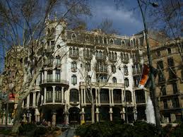 En casa fuster queremos que os sintáis como en casa, viváis experiencias en familia. Casa Fuster Wikipedia La Enciclopedia Libre