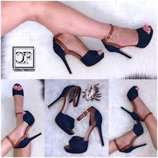 Pantoletten über flauschige pantoffeln, sandaletten oder sandalen mit absatz und riemchen, helfen dir, deine füße im besten licht zu präsentieren! Damen Denim Jeans Riemchen High Heels Coral Fashion