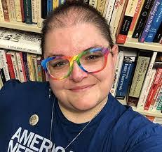 Lynette Hammond's Instagram, Twitter & Facebook