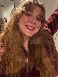 ♥️In The Heights ♥️ I enjoyed this show soooo much. It was so joyous and  the dancing and singing was fricken so good. How does one flip and rap at  the same