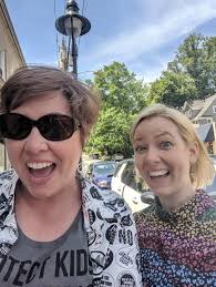 Caitlin Kunkel and Elly Lonon