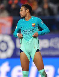 Neymar bulge