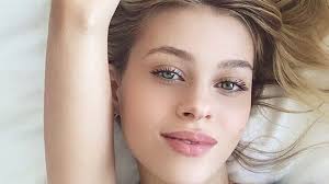 Nicola peltz at the 2018 instyle and warner bros. Nicola Peltz And Will Peltz Get Matching Tattoos Teen Vogue