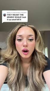 Sarah Boothe's Instagram, Twitter & Facebook