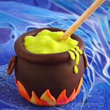 Hungry Happenings Chocolate Caramel Apple Cauldron Decorated With Modeling Chocolate Add Som Chocolate Covered Apples Caramel Apples Chocolate Caramel Apples