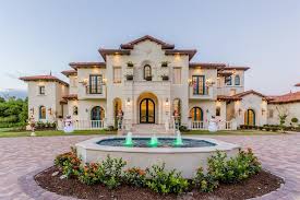 1405 Horseshoe Dr Sugar Land Tx 77478 Zillow Mediterranean Style Homes Rich Home Mediterranean Style