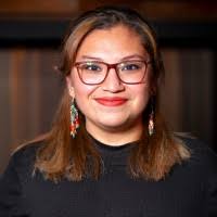 Ana Cendejas's Instagram, Twitter & Facebook