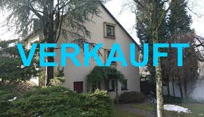 Meine eltern ziehen es vor, in einem haus zu leben, weil sie sich es bequemer fühlen. Expertimmobilien Marco Groppel E K Attraktives 1 2 Familienhaus In Ruger Waldrandlage Von Velbert Langenhorst Immobilienmakler Haan Immobilienmakler Bodensee Kauf Vermietung Verkauf Wohnung Eigentumswohnung Haus Mietwohnung Grundstueck Grundstuck