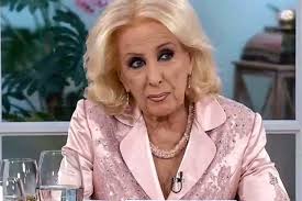 Se fue abandonado": Mirtha Legrand y todo Canal Trece consternados por lo  que se comunicó en su programa ESPECTÁCULO El Intransigente
