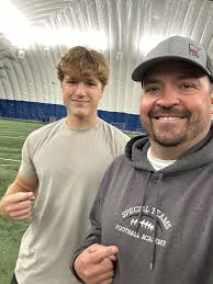 Drew Miller (@drewmiller____)