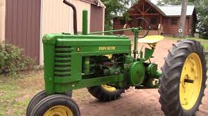 Deere & company, the firm founded by john deere, began to expand its range of john deere equipment to include the tractor business in 1876. John Deere B Tractor Hp Price Specs Review History