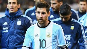 Fue una gran oportunidad jugar al lado de esos. Is Messi Picking Argentina S Squad Footballcoin Io
