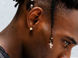 KRKCLIFE Stud Earrings for Women Men, 14K Gold Iced Out Earrings, S925  Silver Sterling Hypoallergenic, 5A CZ Stones Womens' Mens' Jewelry Earring  : Amazon.com.au: Clothing, Shoes & Accessories