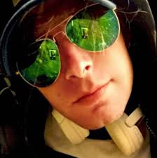 Į ringą žengia Dominykas Dirkstys