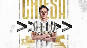 He primarily plays as a winger, but can also be deployed as a forward. Federico Chiesa Seorang Bianconero Juventus