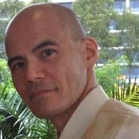 20+ perfiles de «Bayot»