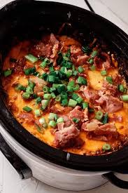 Transfer the browned chicken to a slow cooker and arrange in one layer with the skin facing up. Keto Crack Chicken Easy Crock Pot Low Carb Dinner