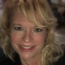 Find Realtors & Real Estate Agents in 47612