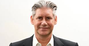 Johan Lundgren returns to Tui