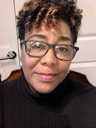 Valerie Proctor's Instagram, Twitter & Facebook