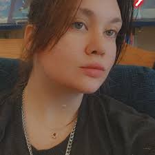 Layla Snow (@bro_how_high_are_we) • Instagram photos and videos