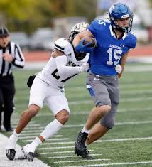 College football: Spartans overwhelm Prairie Wolves in 2nd half