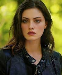 Hayley Ma's Instagram, Twitter & Facebook